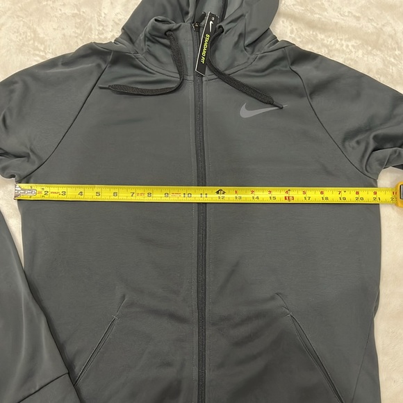 Nike Men’s Black Full Zip Hoodie-size S (BNWT) - Picture 6 of 8